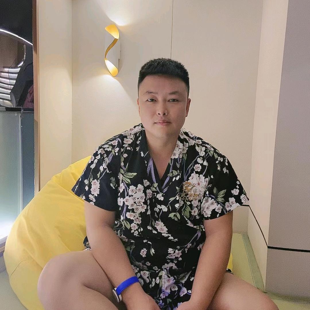 诚信二手挖机配件