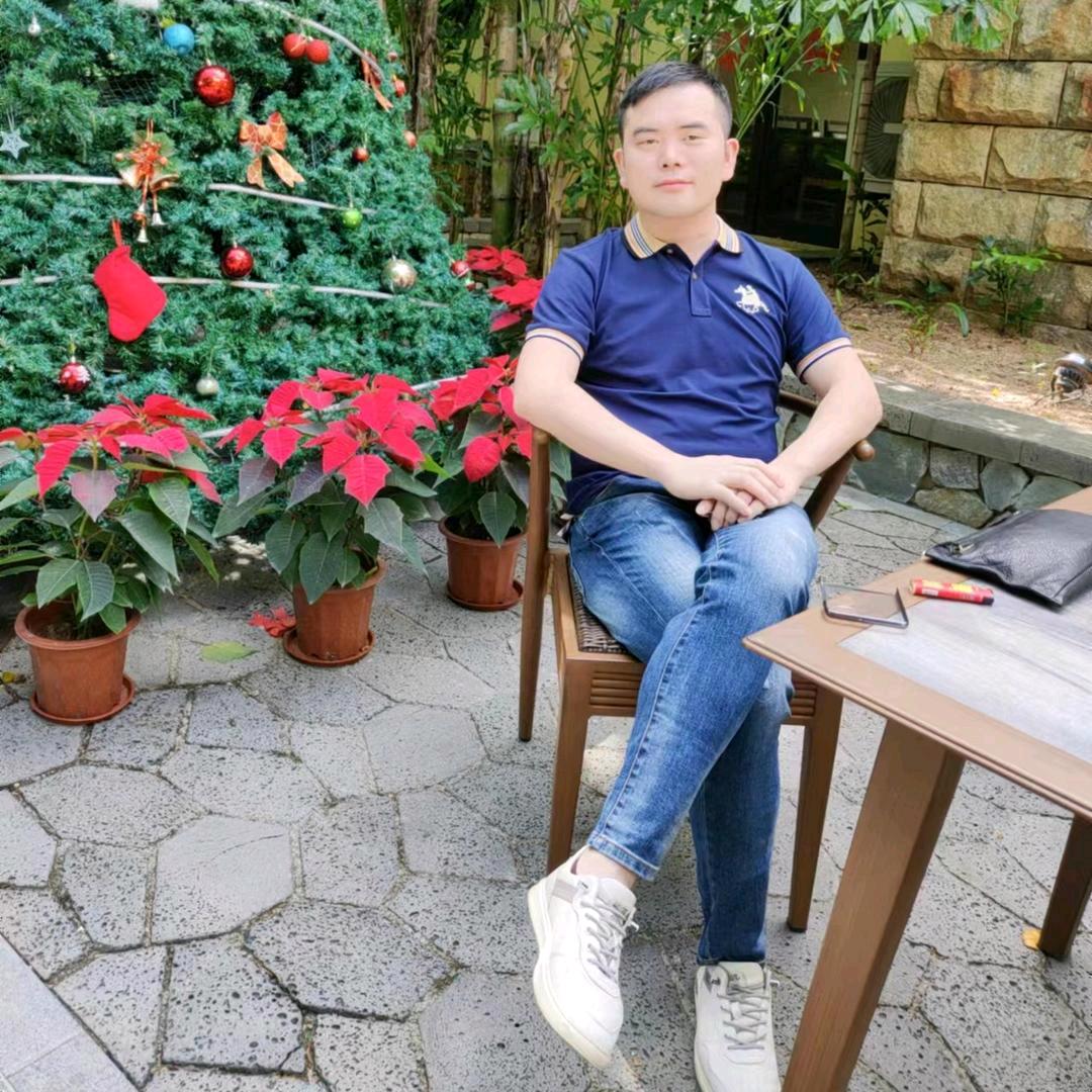 拽亮哥
