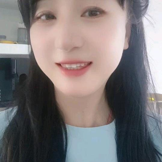喜笑颜开💞