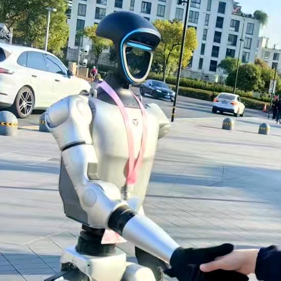 君哥带你看AI机器人