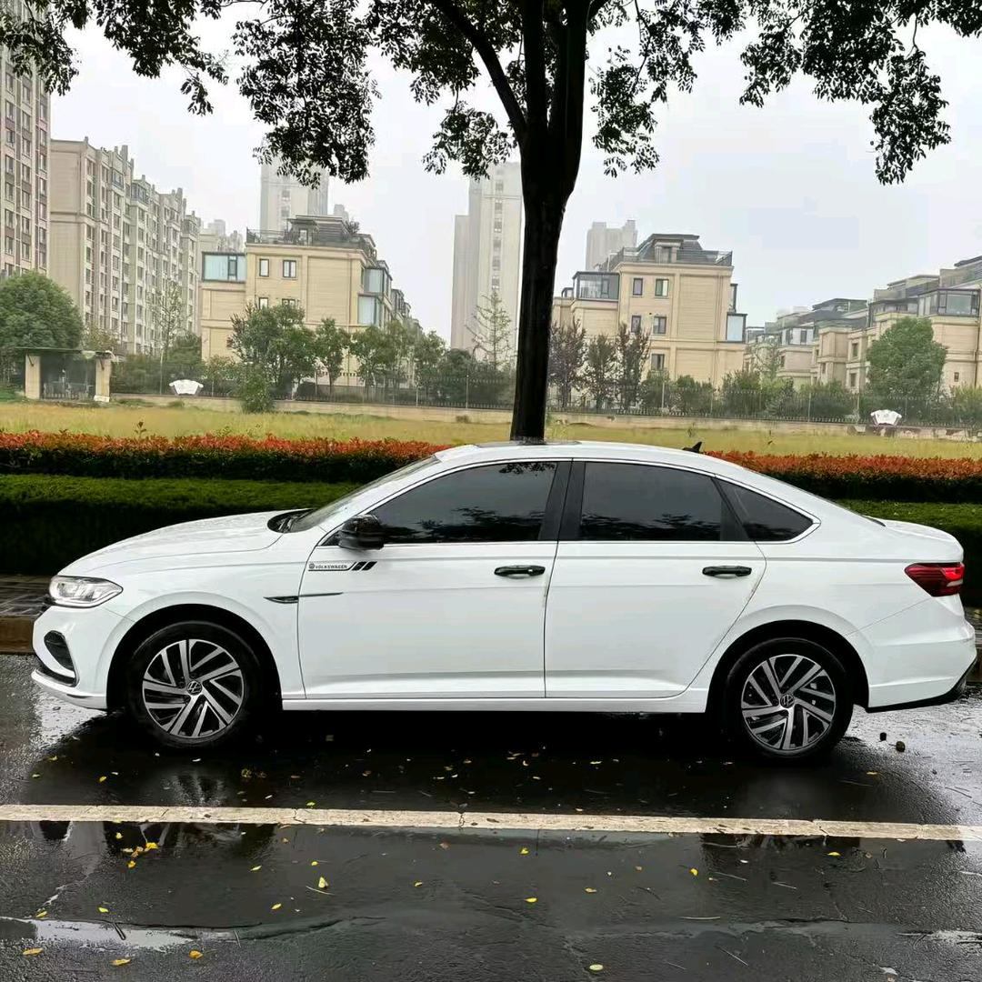 试驾员-表妹（传惠）