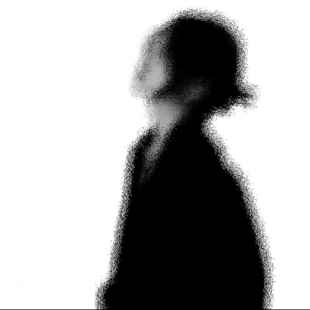 柒月
