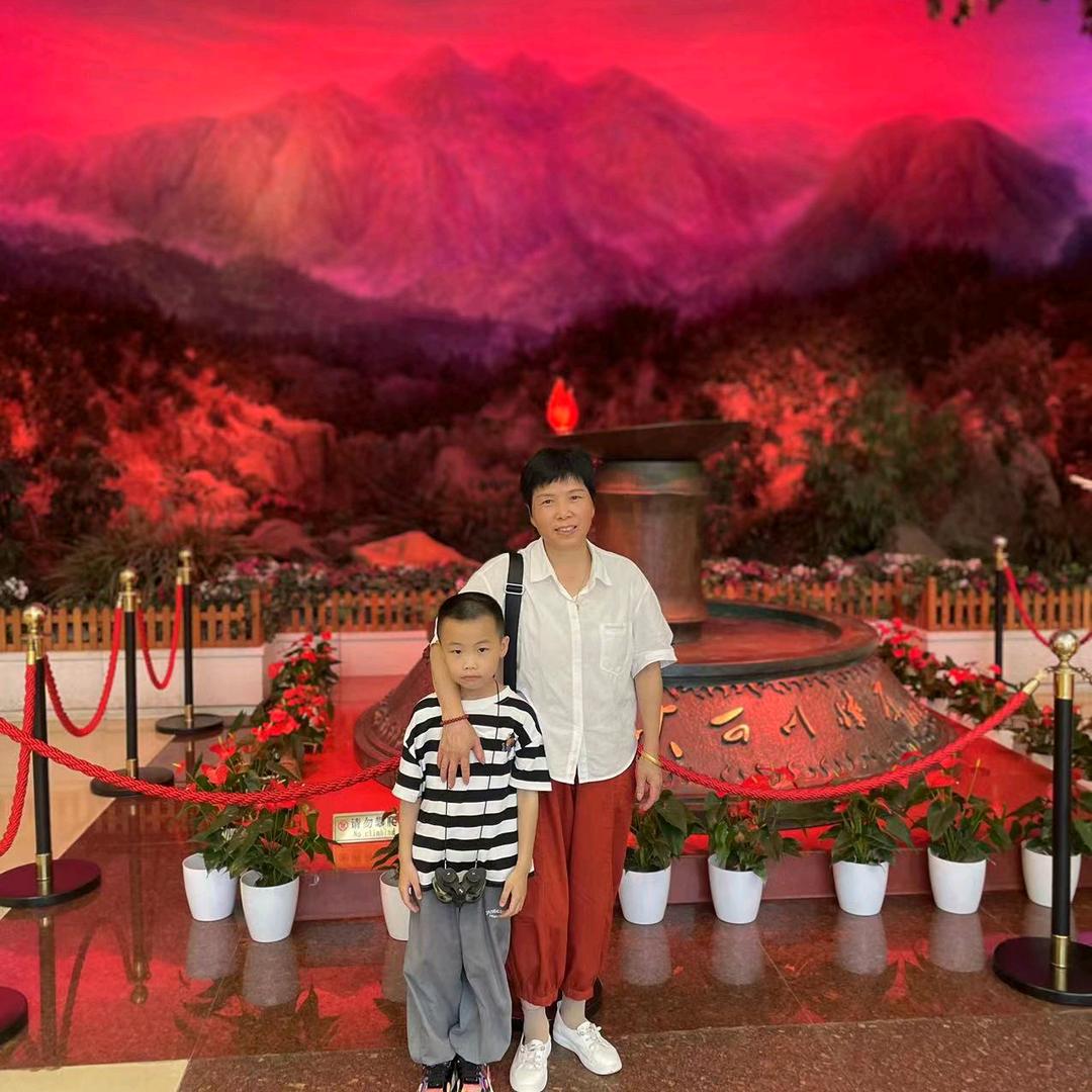 湖南桂东70年英子