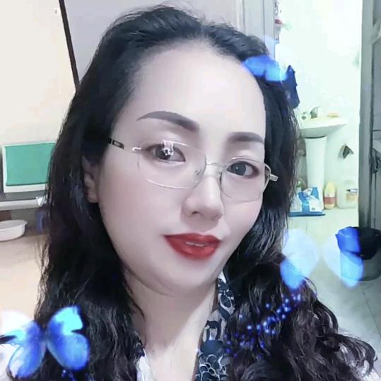 刘老师养白发
