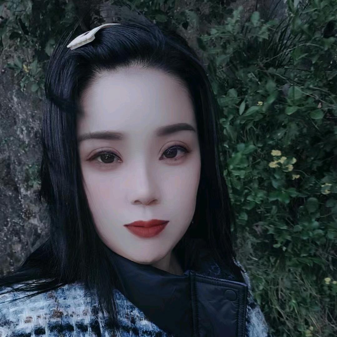 董亚