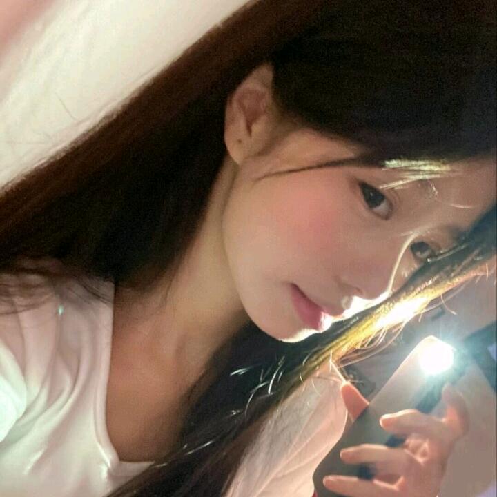 興欣1007头像
