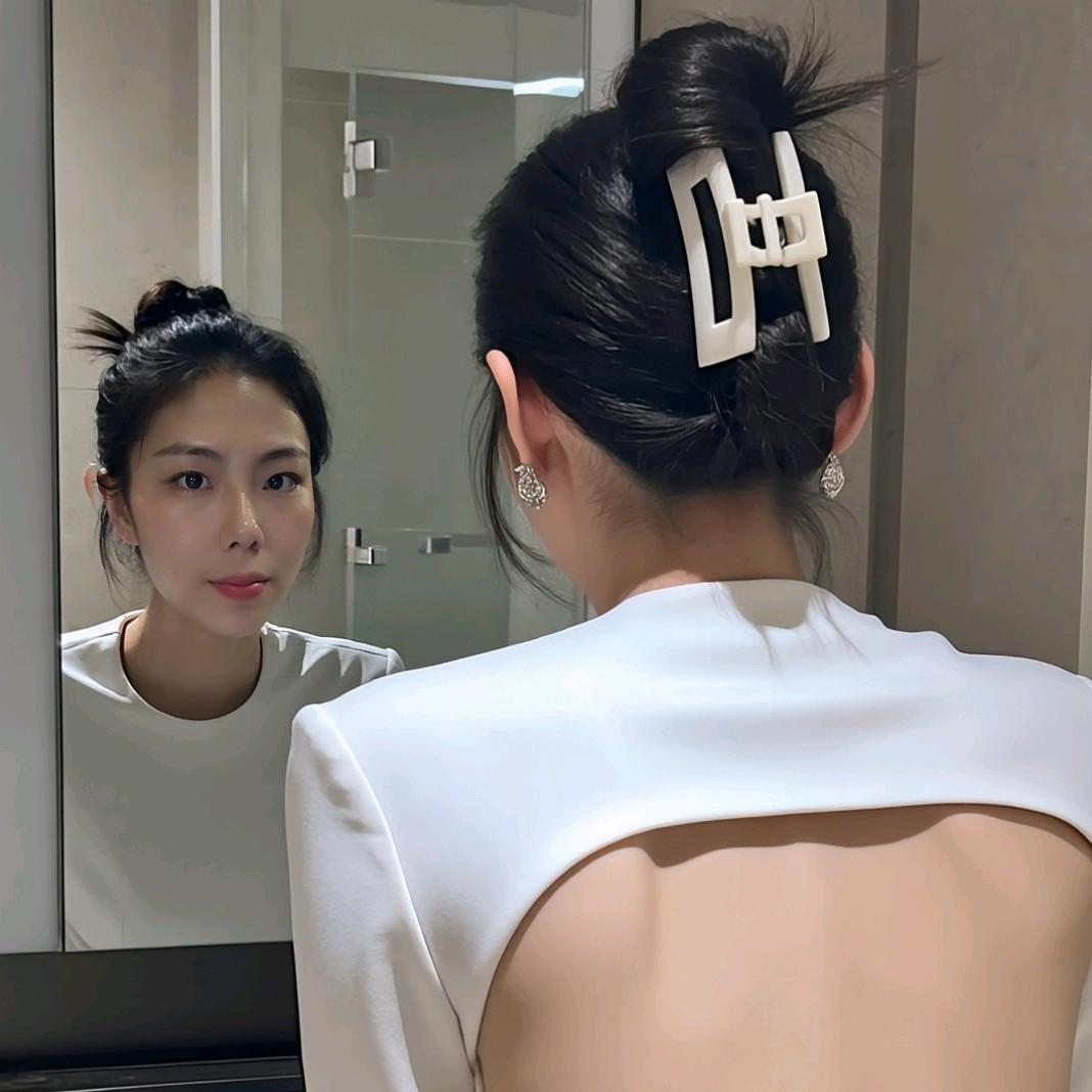 ღ᭄ꦿ꯭不凌不乱꧔ꦿ℘⸙