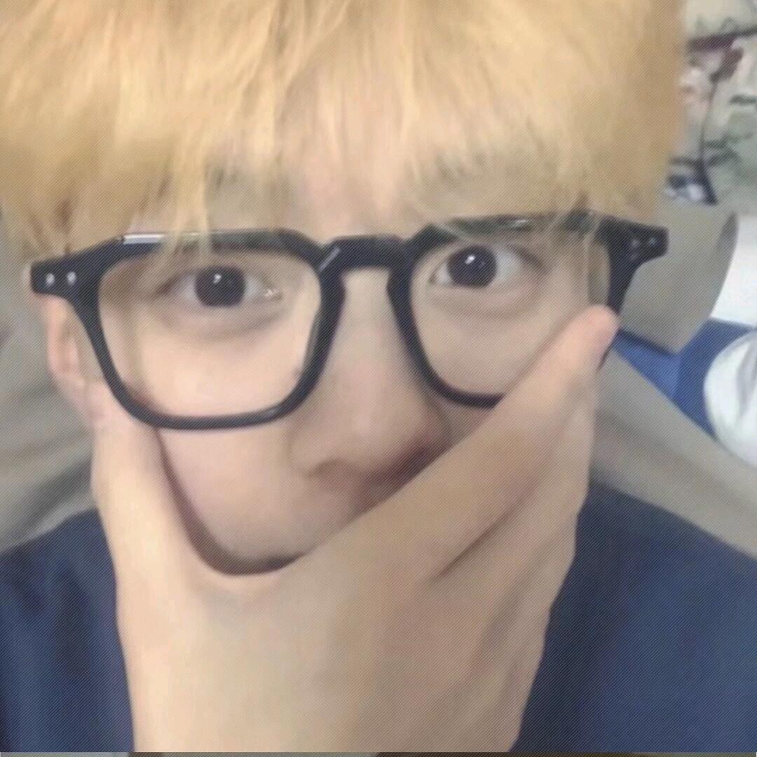 小小怪.