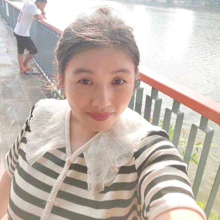 小霞