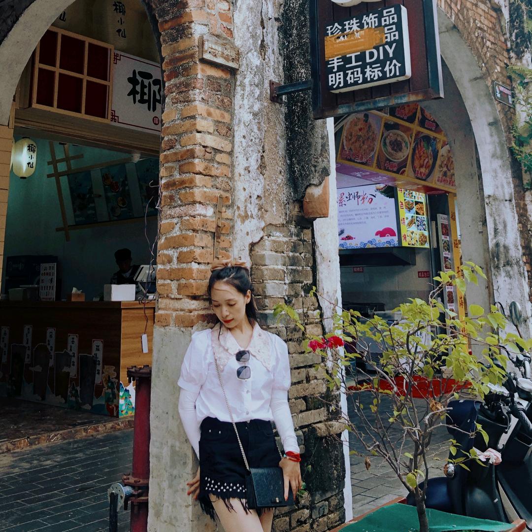 偌宁槿联精依衣