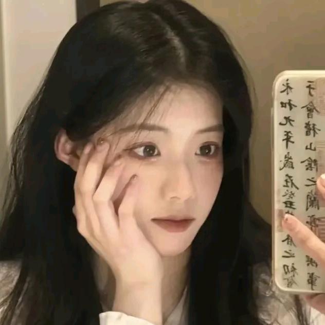 摆烂小鱼