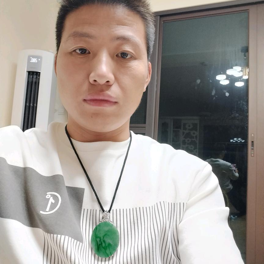 王朋翠源珠宝精选