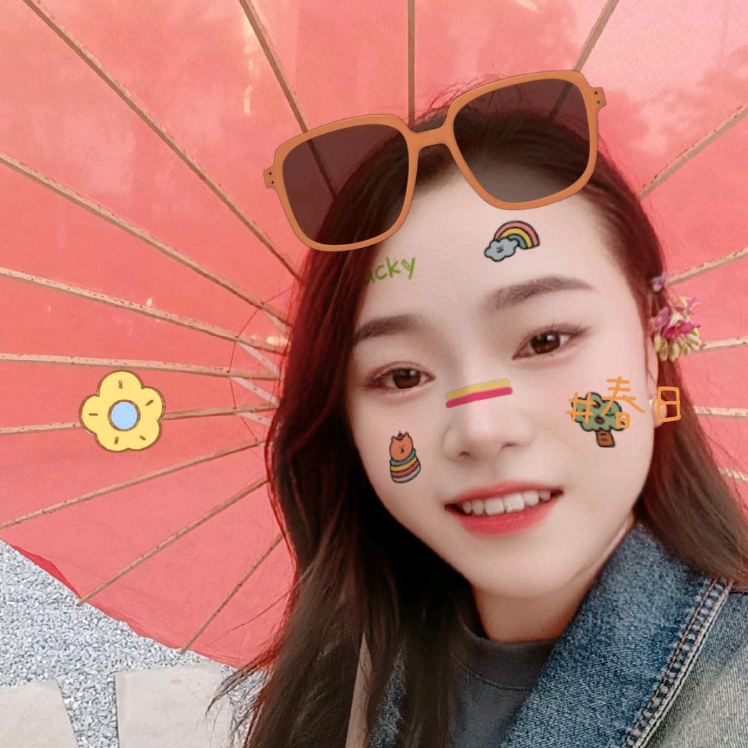 雯雯''(●—●)