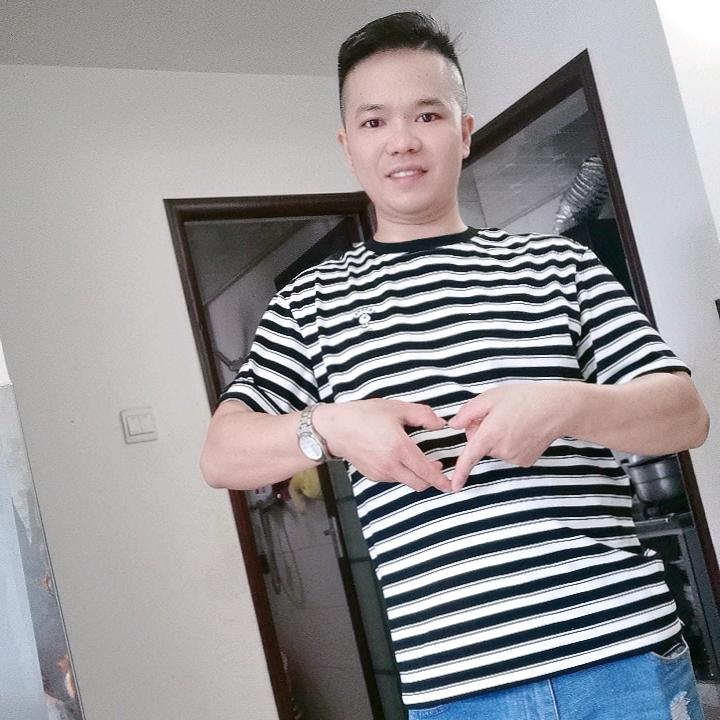 厨房小锅，爱做饭菜的重庆男孩