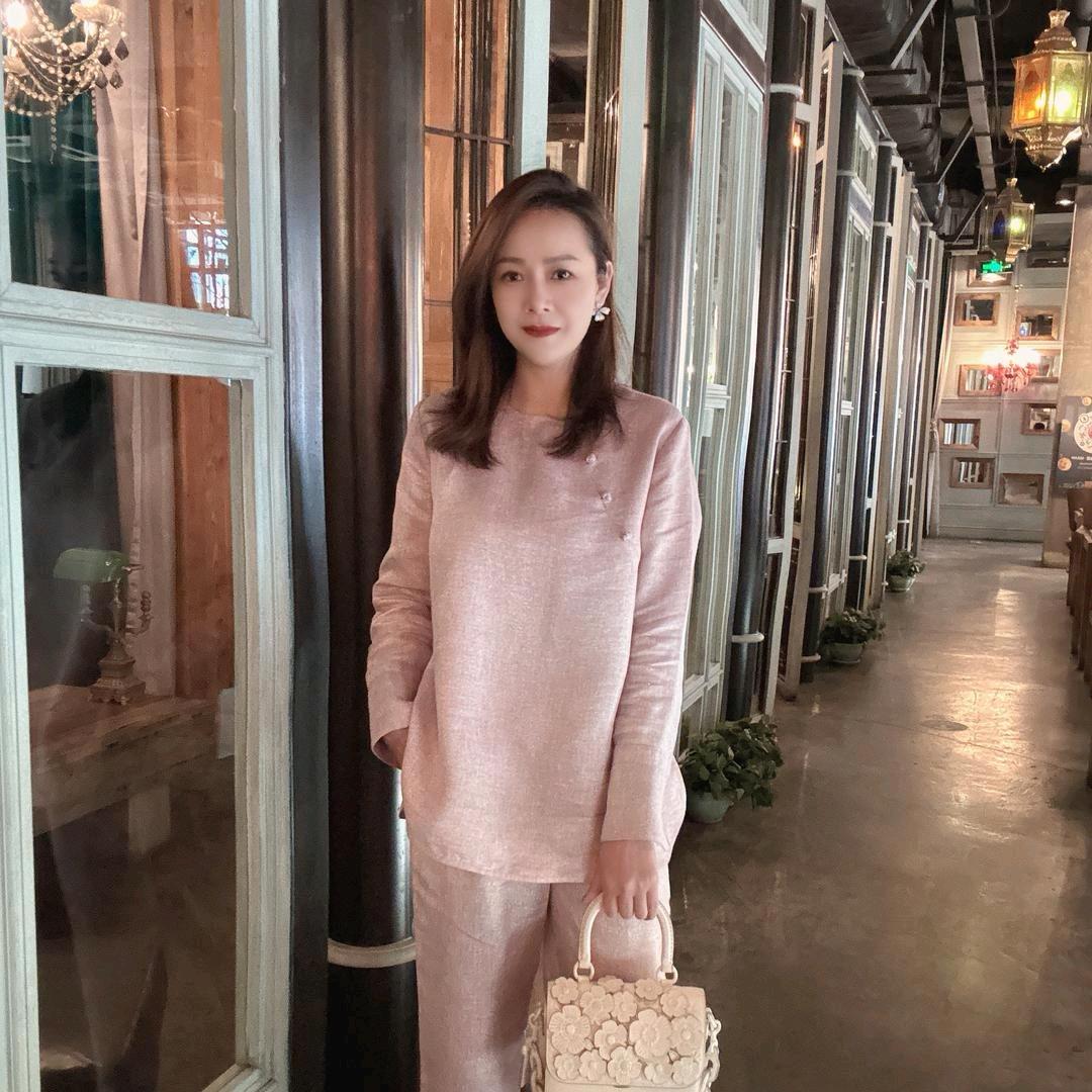 锦轩女装穿搭店