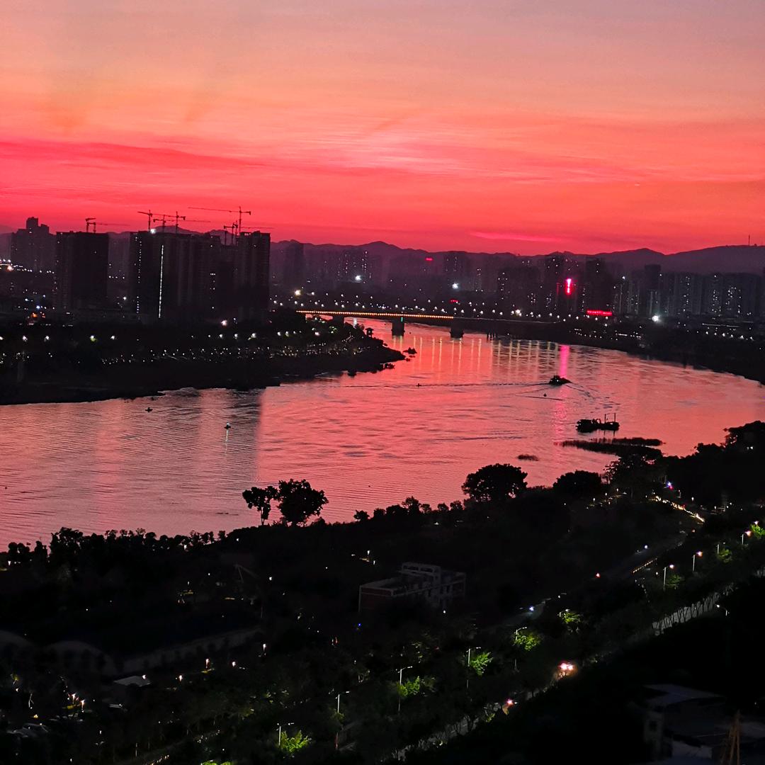 友谊的湾湾