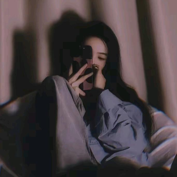 🍂ಢ᭄时光ල᭄不语💞