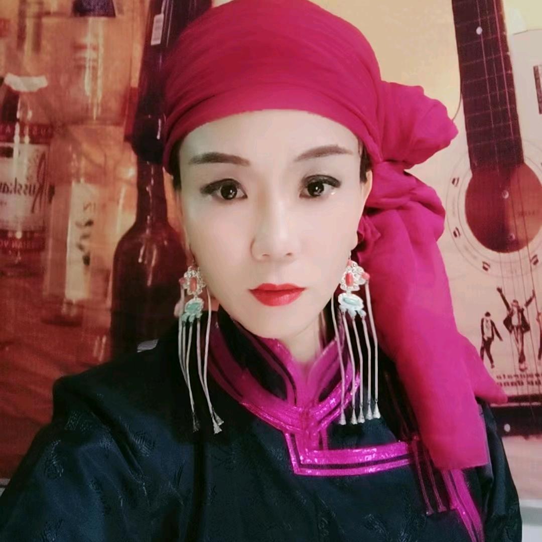 杨图图