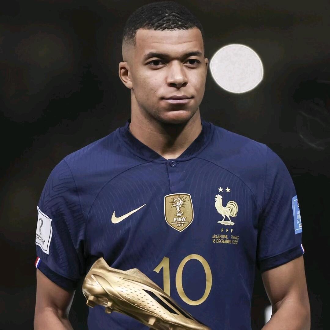 Mbappé7