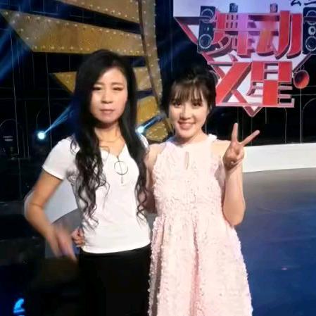 长发女