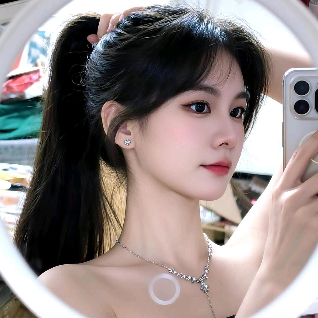 .̶♡̶眼̶里̶有̶星̶河̶