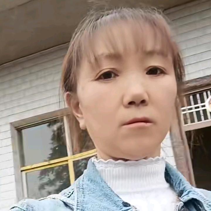 朱勋粉