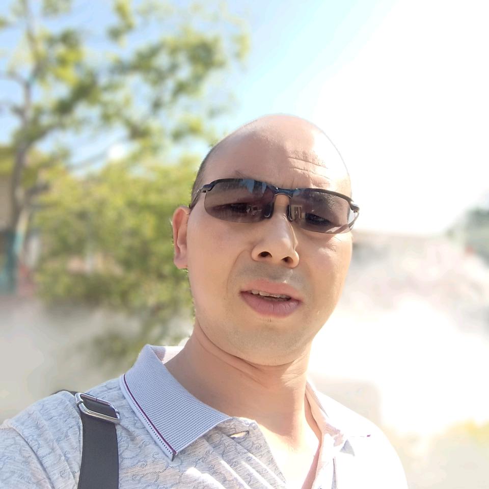 贵川小光头