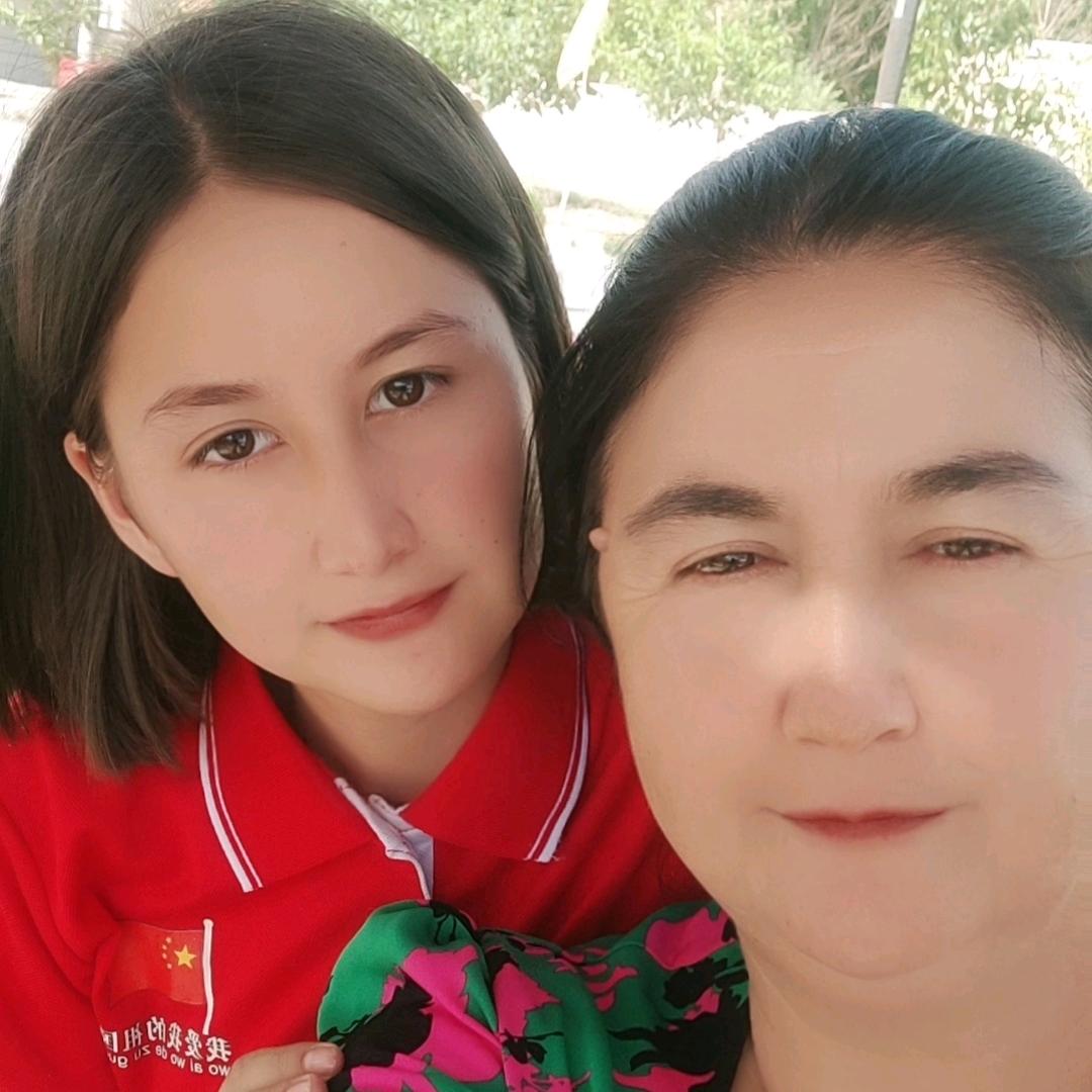 图尔荪古丽