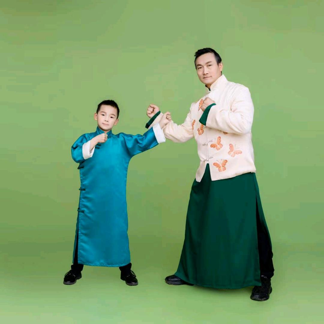 江@亮
