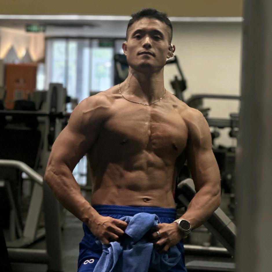 奔跑的腱子肉--阿平