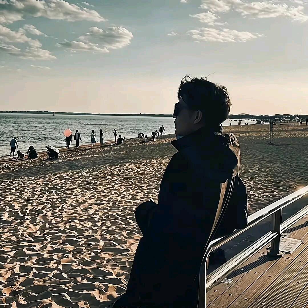 吃💩赶不上热的