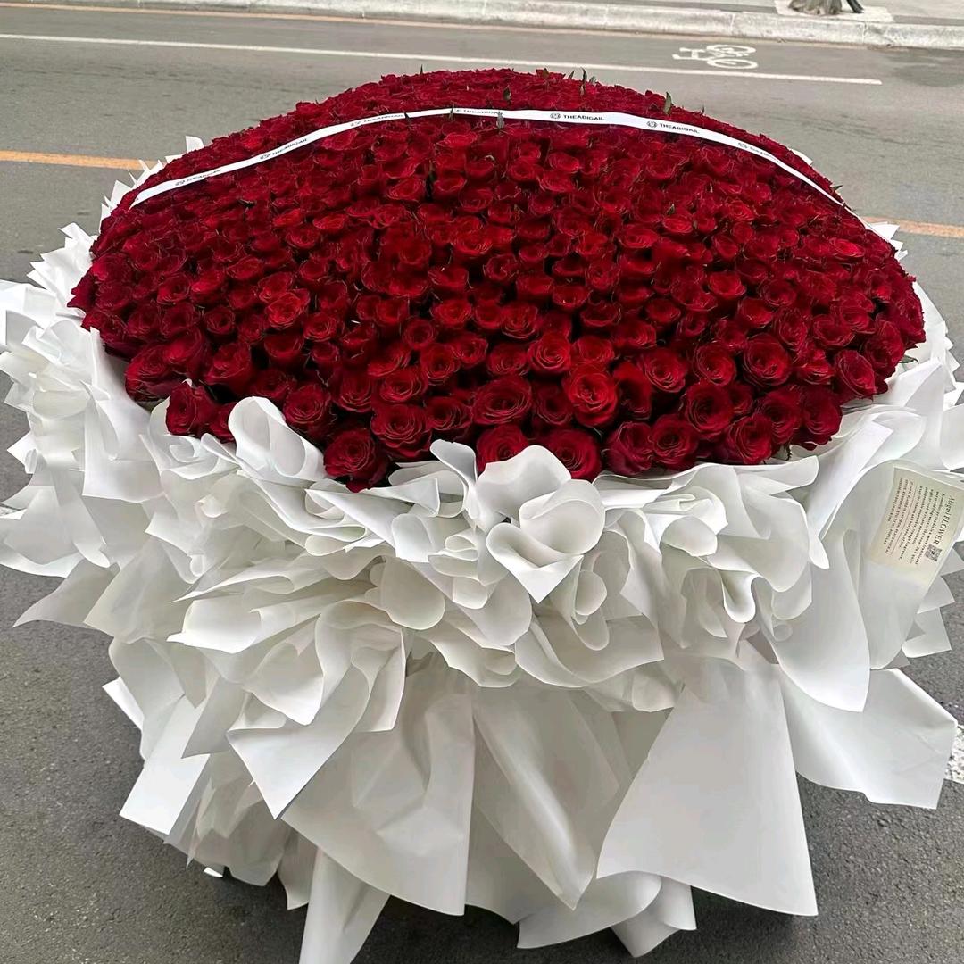 昆明花伴鲜花批发