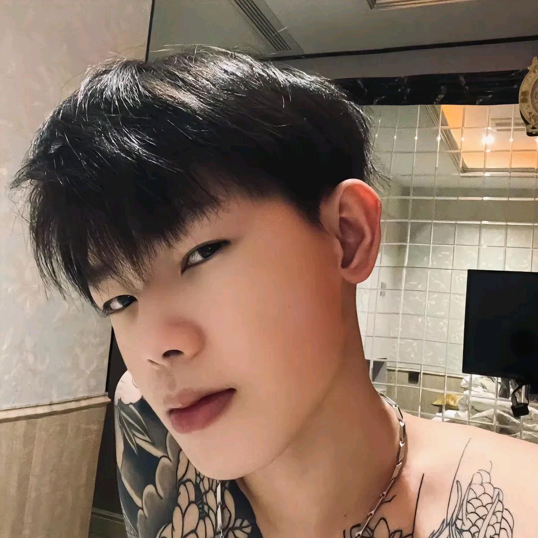 独身一人闯天下