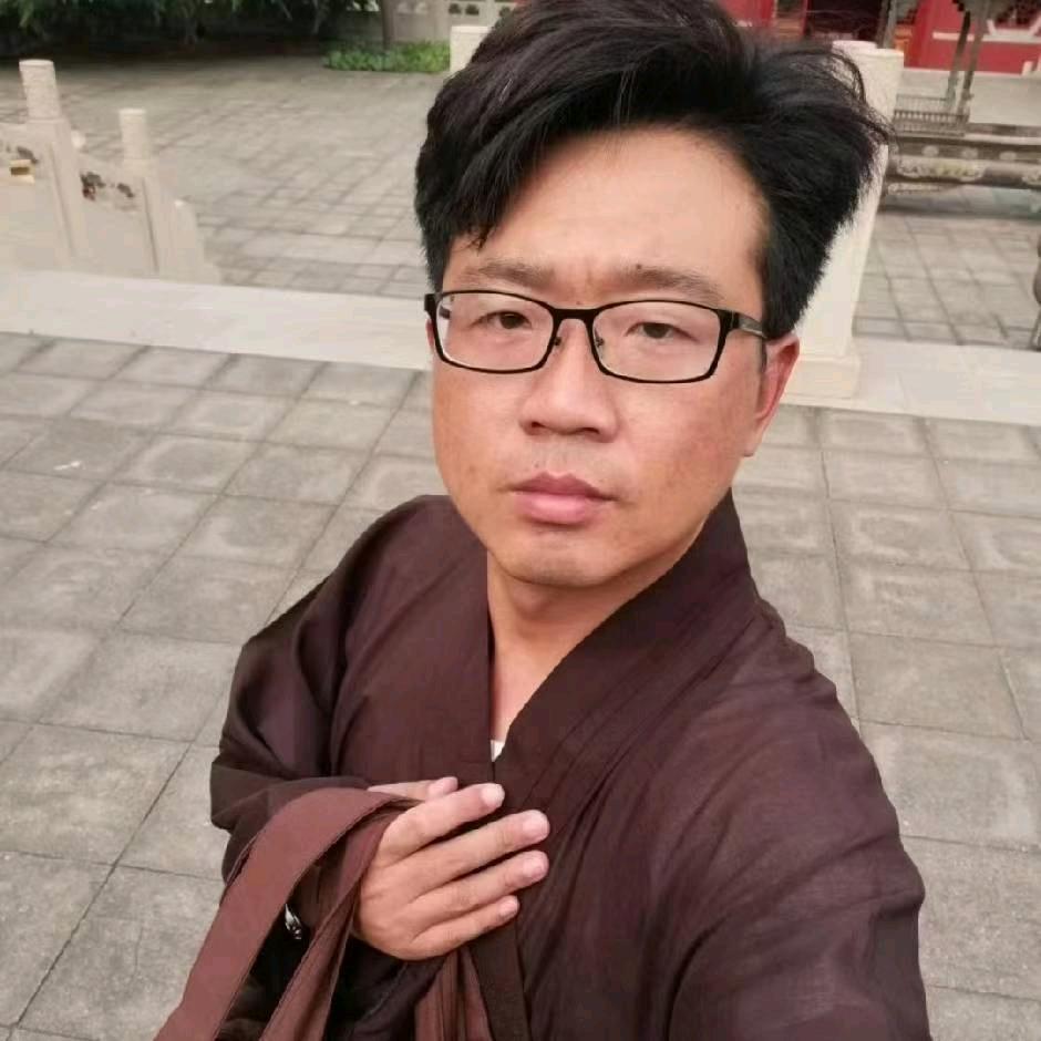 宫羽散人