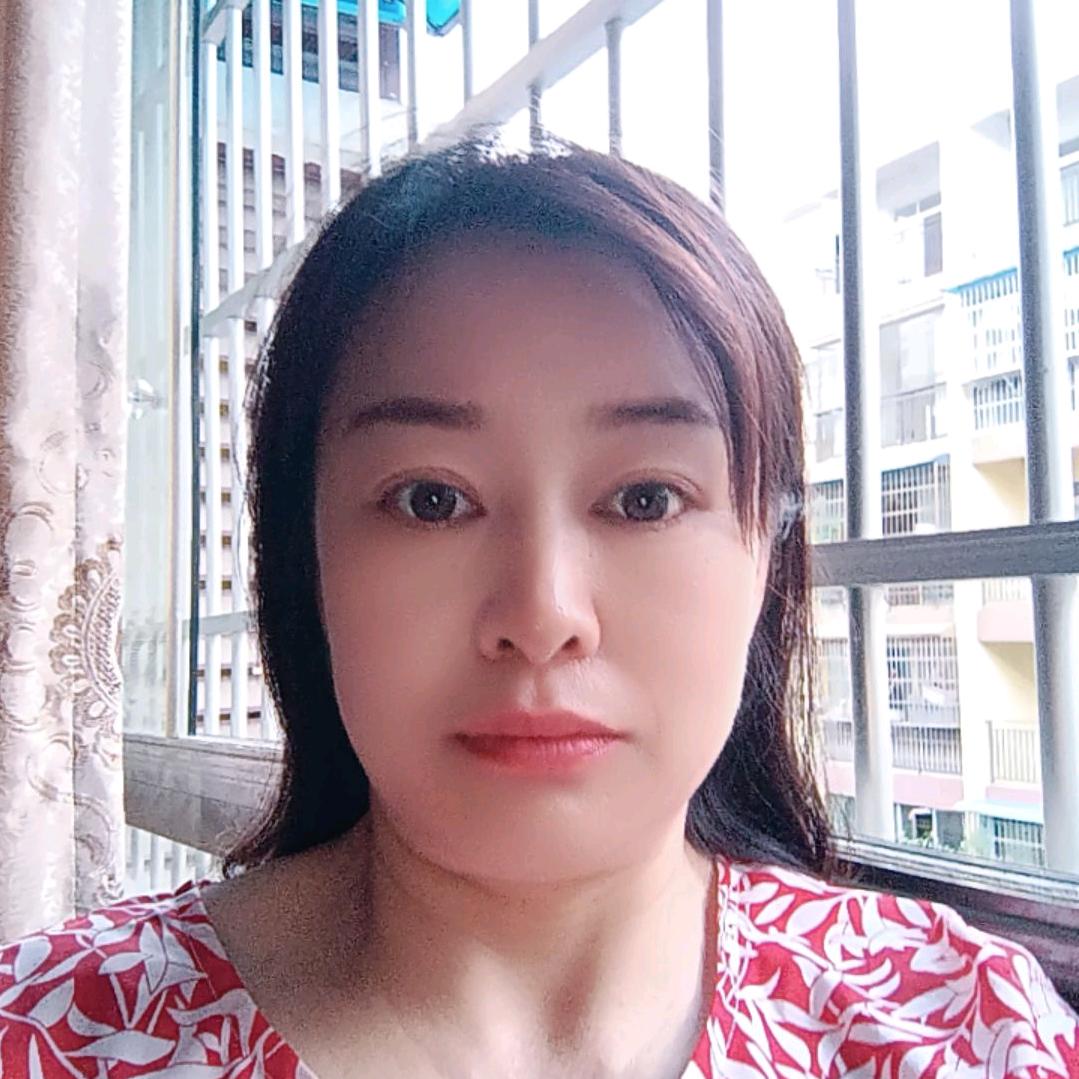 秀秀姐，开播时间早5点20分开播