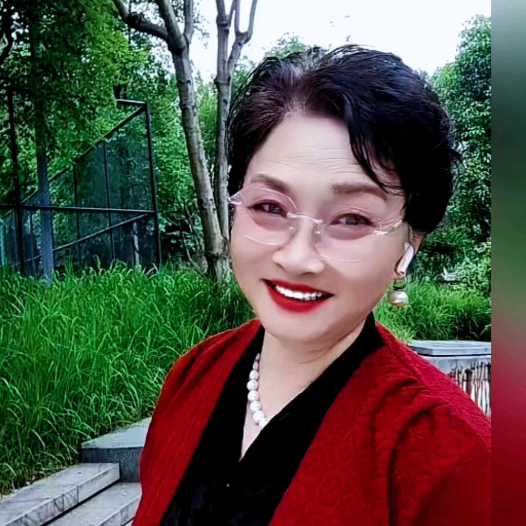 湖北李姐(不要连赞)