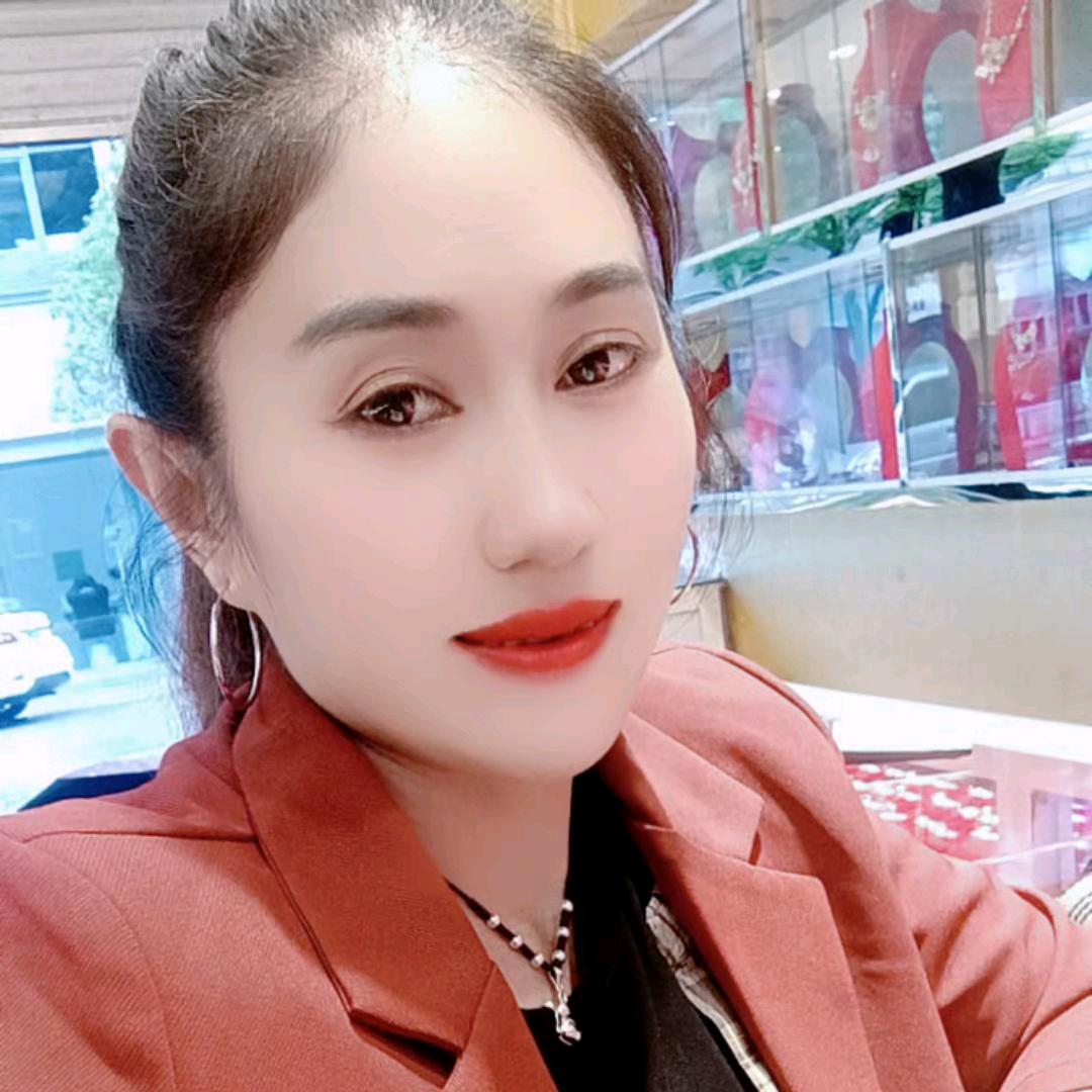 芹芹_橱窗有好物