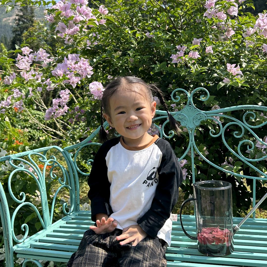 二哥二嫂的花园生活