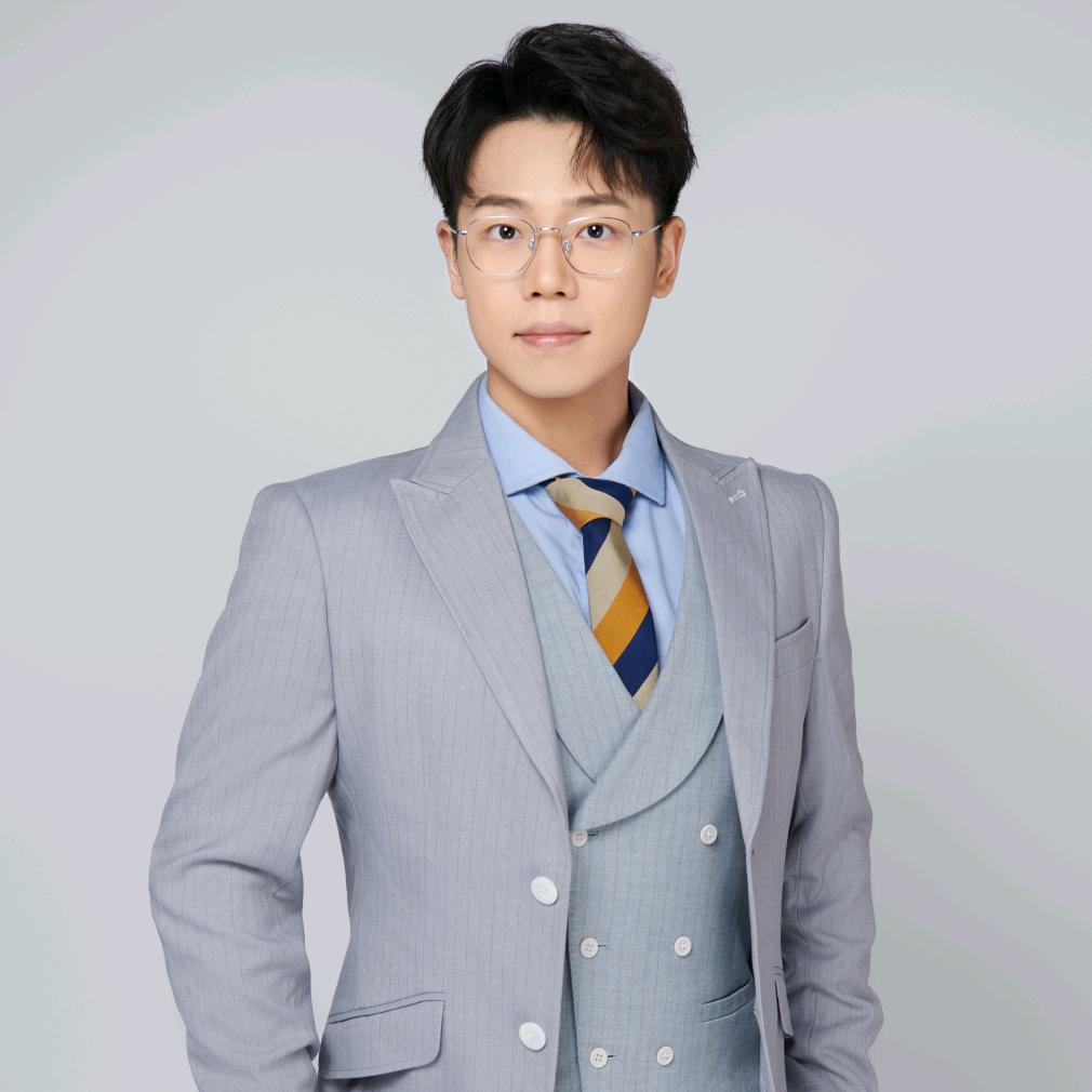 周振铭律师（前检察官）