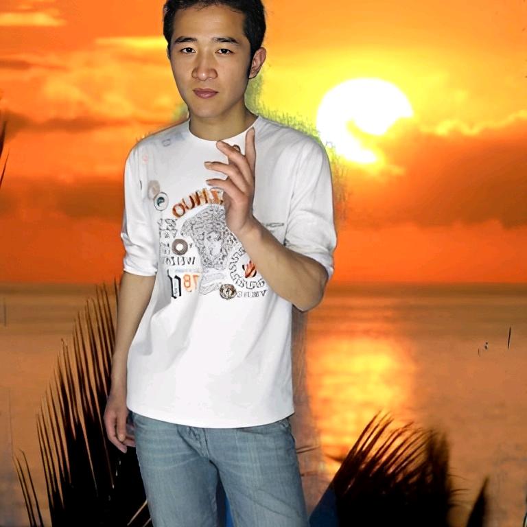 户外运动刘坤'游山玩水
