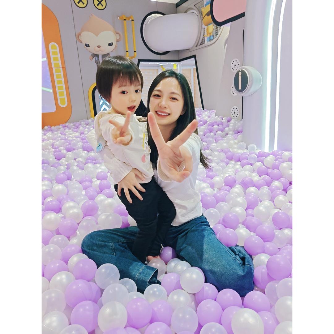 黄小秋ʚ☁️ིྀɞ