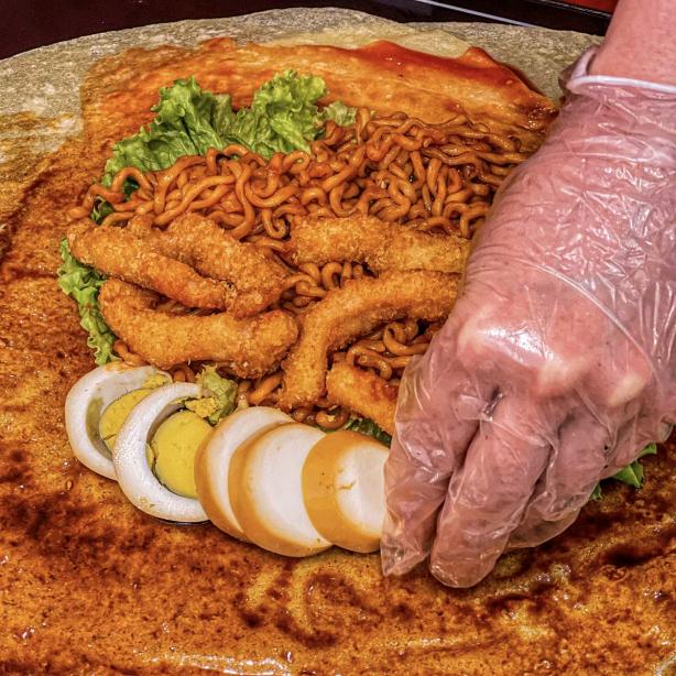 冯.卤肉卷饼