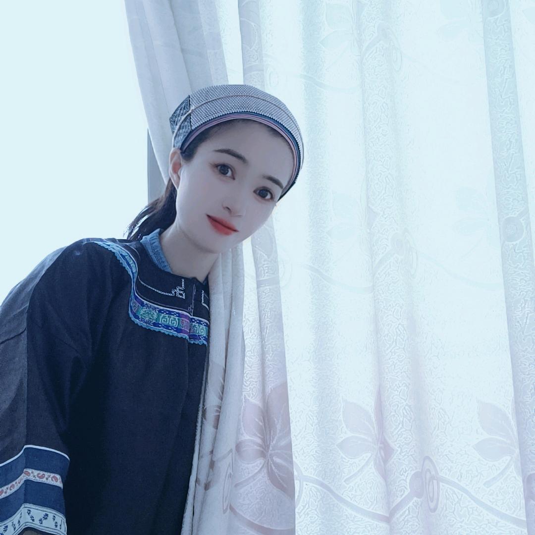 ༺ༀ༂࿅࿆小维༒吖࿅࿆༂ༀ༻