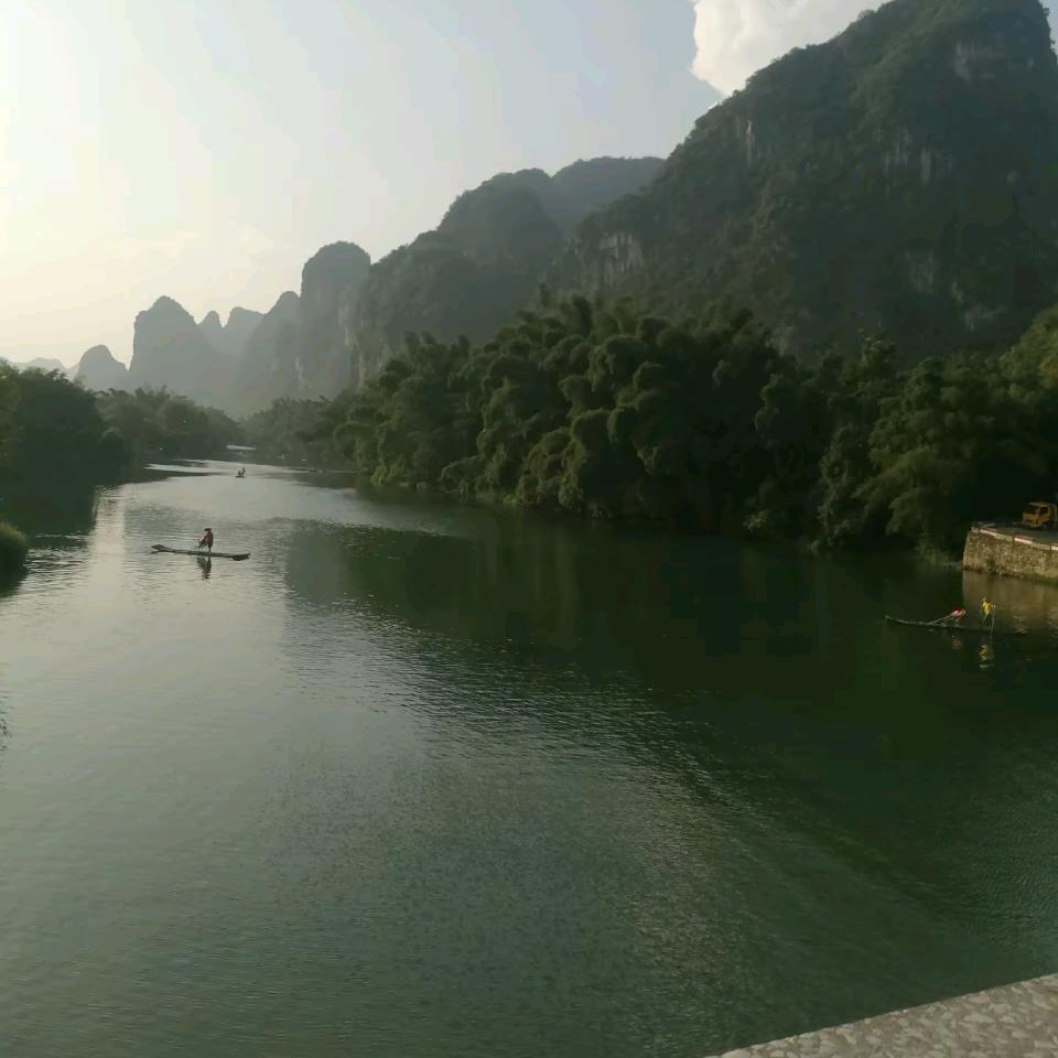 梁小弟