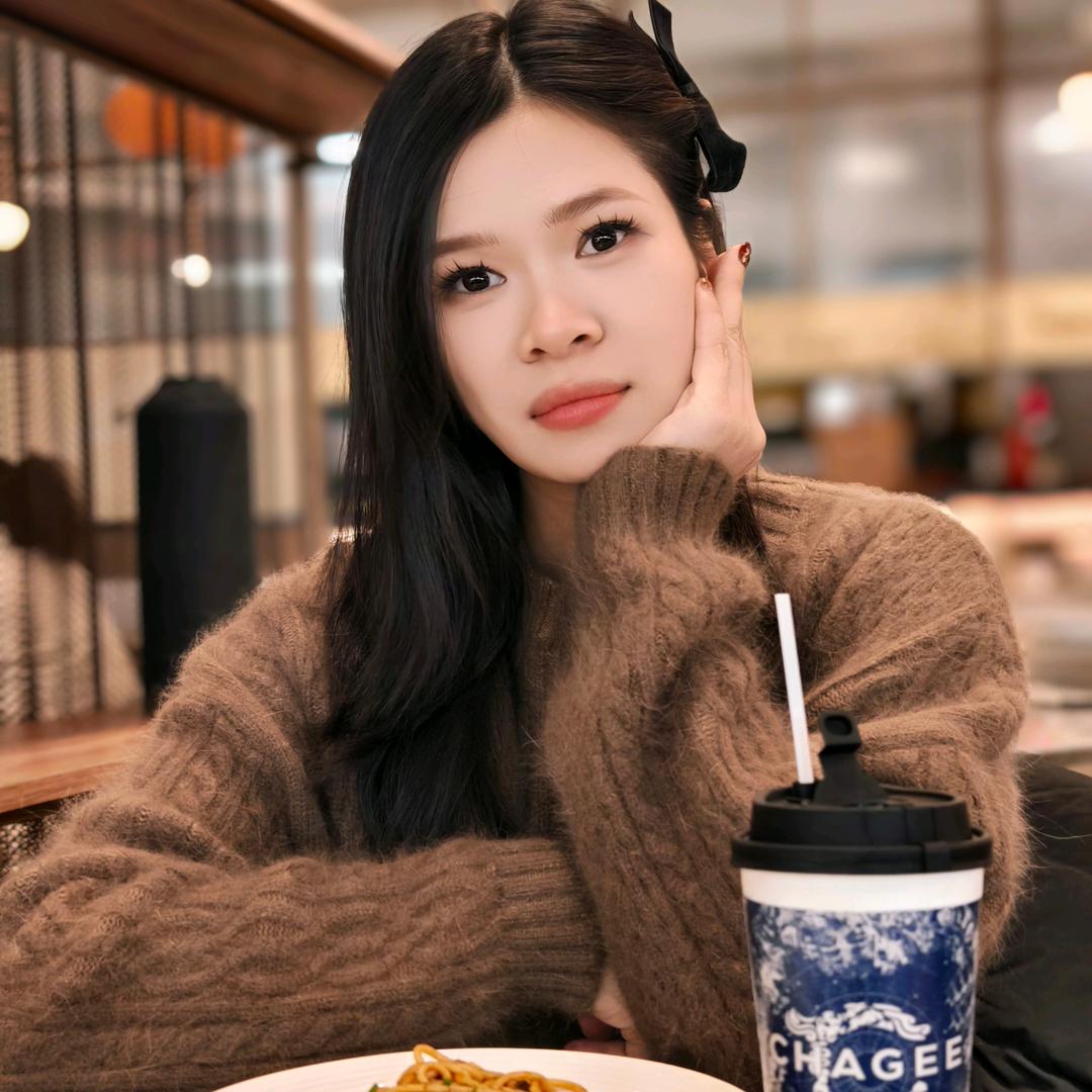 三门峡美睫师萱萱