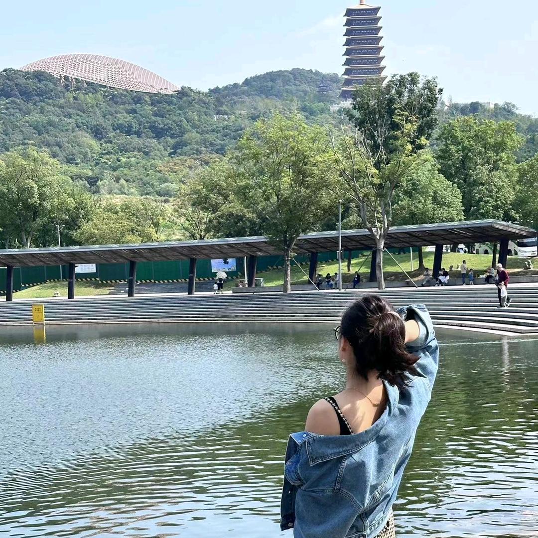 青春不散场
