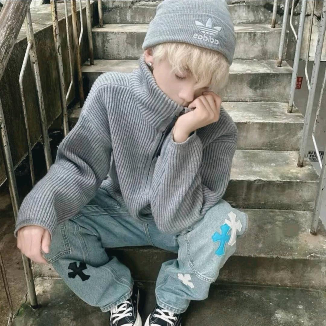 人傻嘴不甜长的安全还没钱