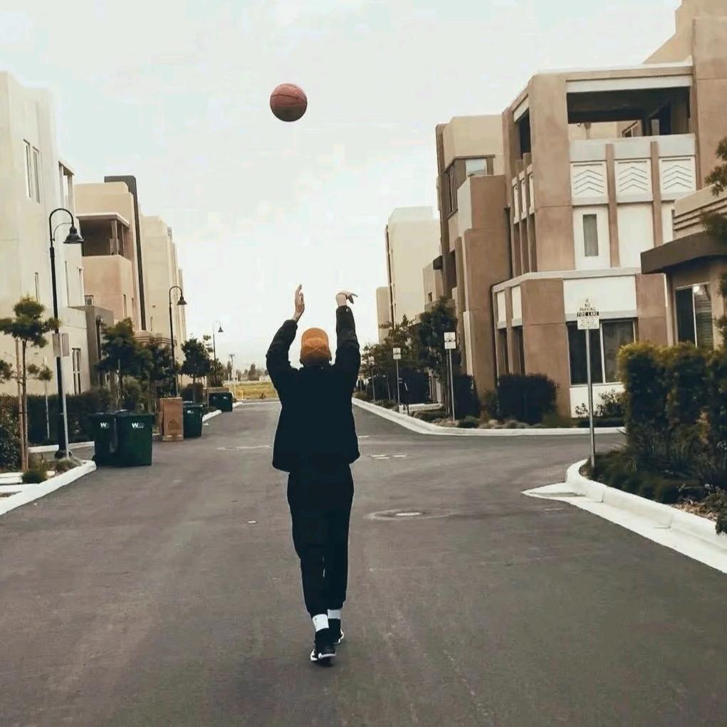 小白⛹🏻‍♂️