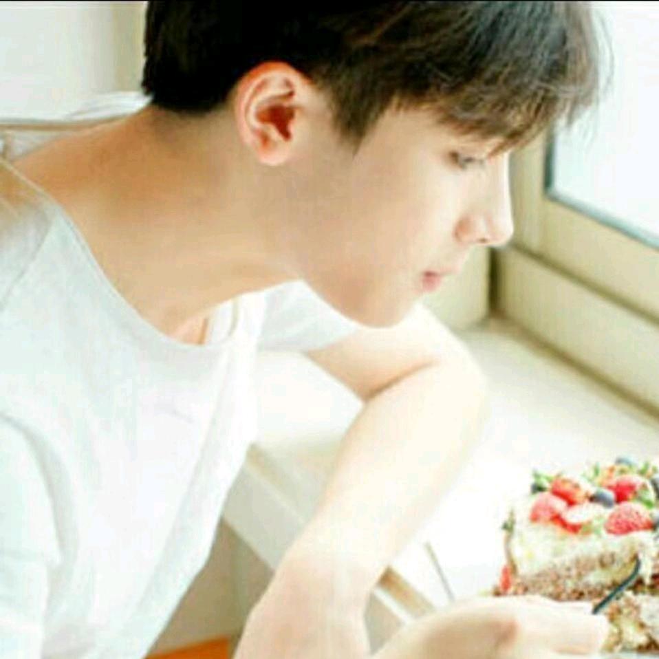 小黄不熬夜🍒（H163577）