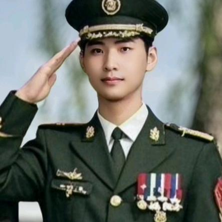 美拍摄老王(华野后代)